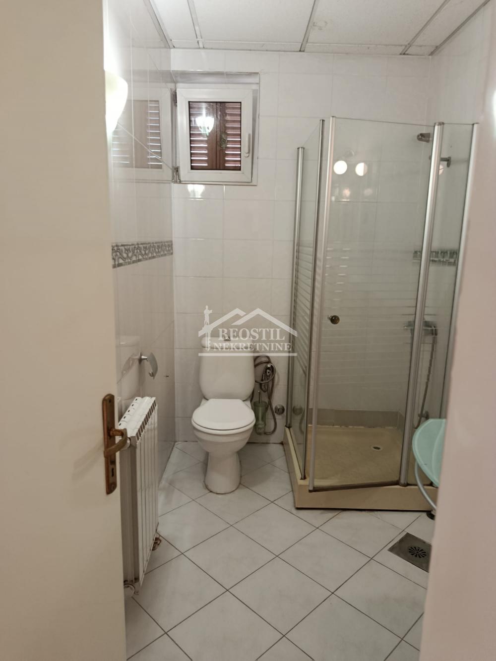 132025796_18_20260914093928 Četvorosoban stan za izdavanje, FON, Beograd, 161m², 1.400 €/mes