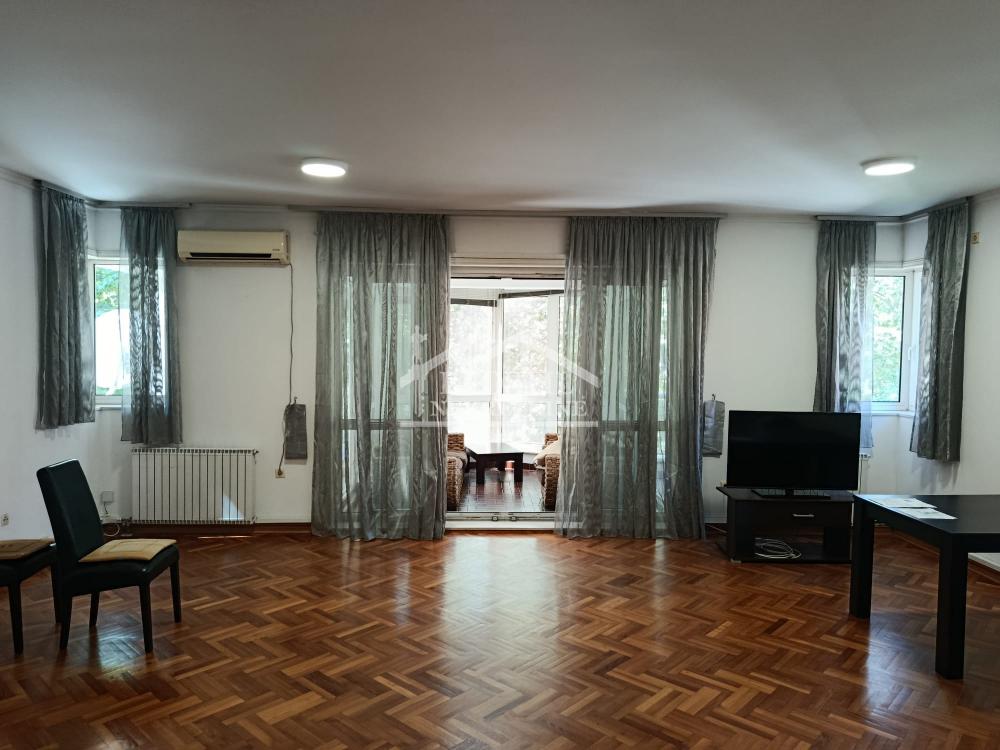 Stan Izdavanje Beograd Stan Izdavanje Beograd FON 161 m2