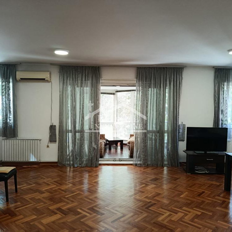 Stan Izdavanje Beograd FON 161 m2