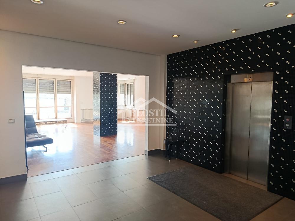 132025798_11_20260914101715 Višesoban stan za izdavanje, Botanička Bašta, Beograd, 370m², 2.900 €/mes