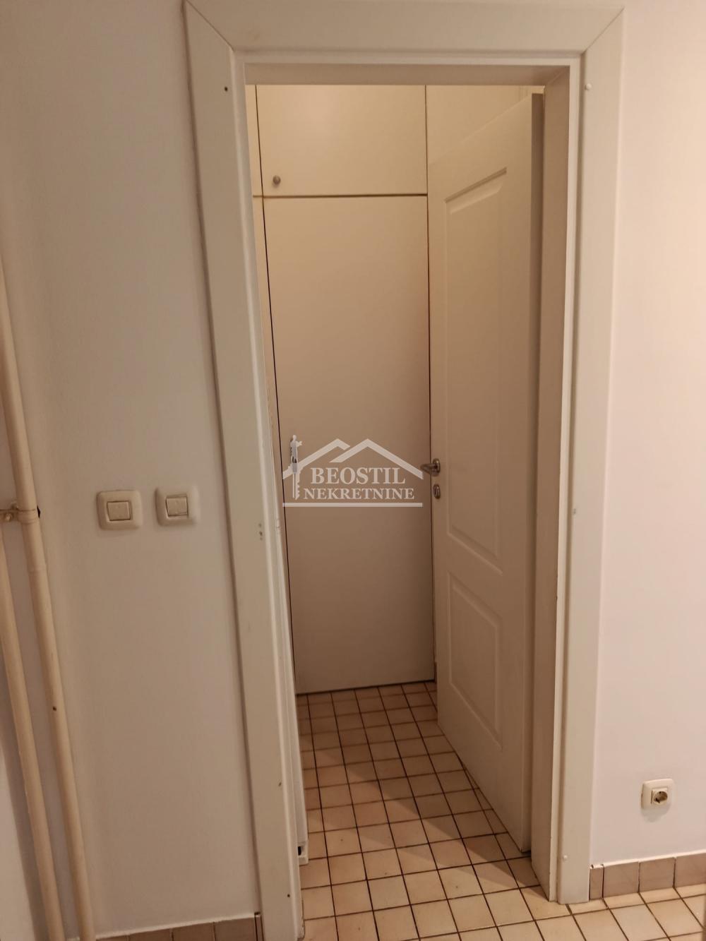 Stan Izdavanje Beograd Stan Izdavanje Beograd Botanička Bašta 370 m2