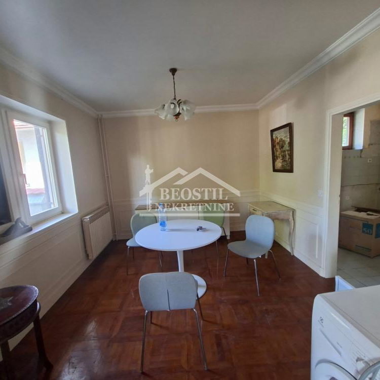 Kuća Prodaja Stara Pazova  320 m2