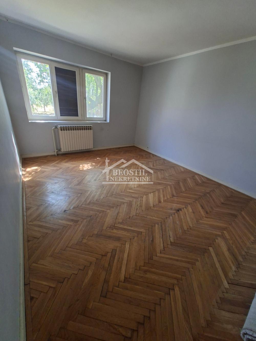 132025806_21_20260914161404 Kuća na prodaju, Nova Pazova, Stara Pazova, 320m², 265.000 €