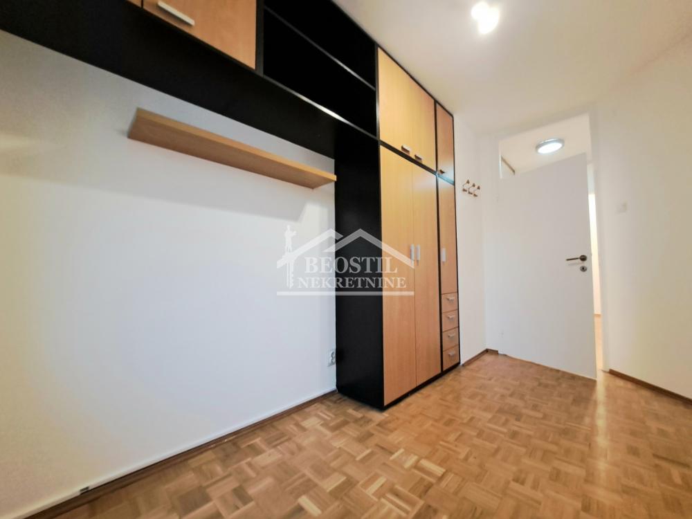 132025808_14_20260915141051 Dvoiposoban stan na prodaju, Blok 71, Beograd, 61m², 229.000 €
