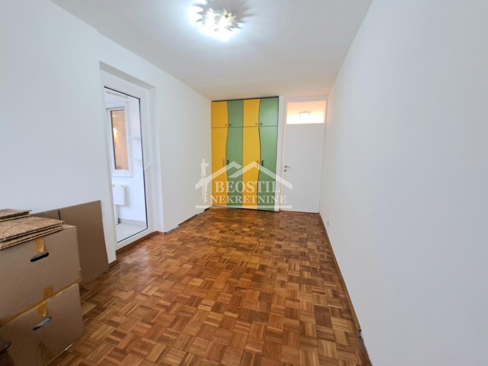 132025808_16_20260915141057 Dvoiposoban stan na prodaju, Blok 71, Beograd, 61m², 229.000 €