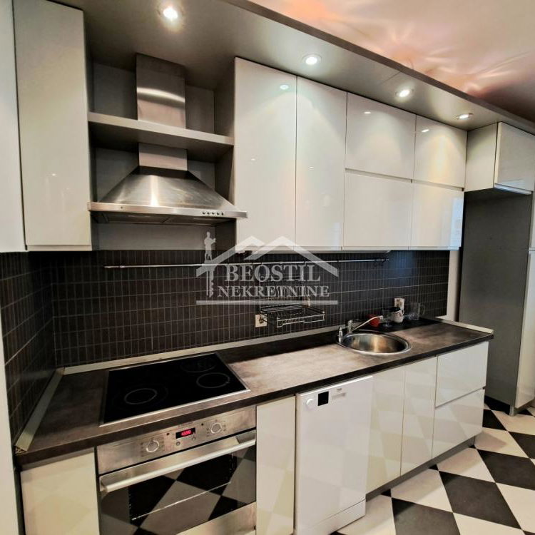Stan Prodaja Beograd Blok 71 61 m2