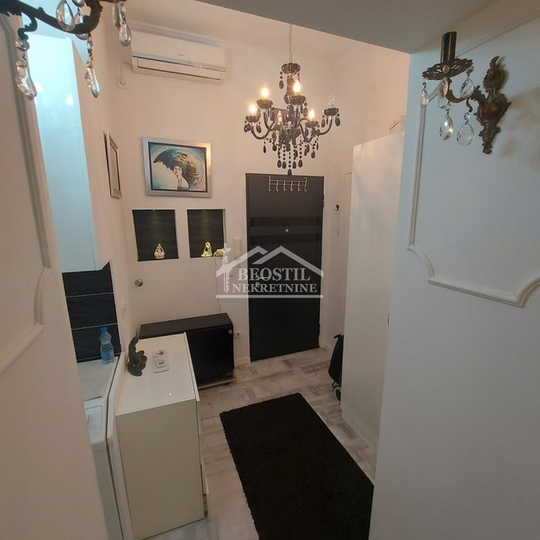 Stan Prodaja Beograd Skadarlija 22 m2