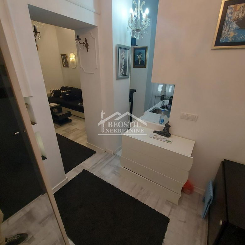 Stan Prodaja Beograd Skadarlija 22 m2