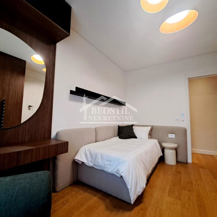 Trosoban stan za izdavanje, Centar, Beograd, 88m², 2.000 €/mes