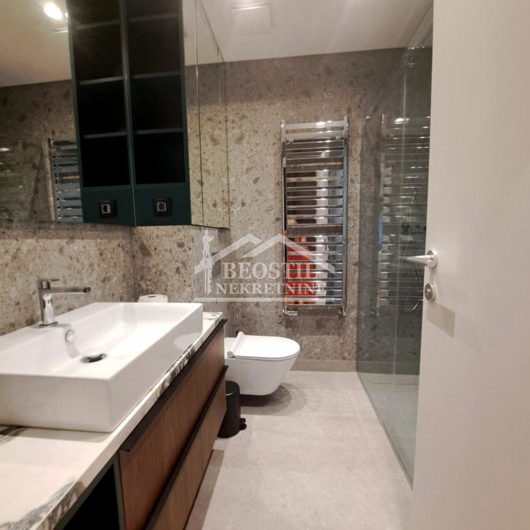 Trosoban stan za izdavanje, Centar, Beograd, 88m², 2.000 €/mes