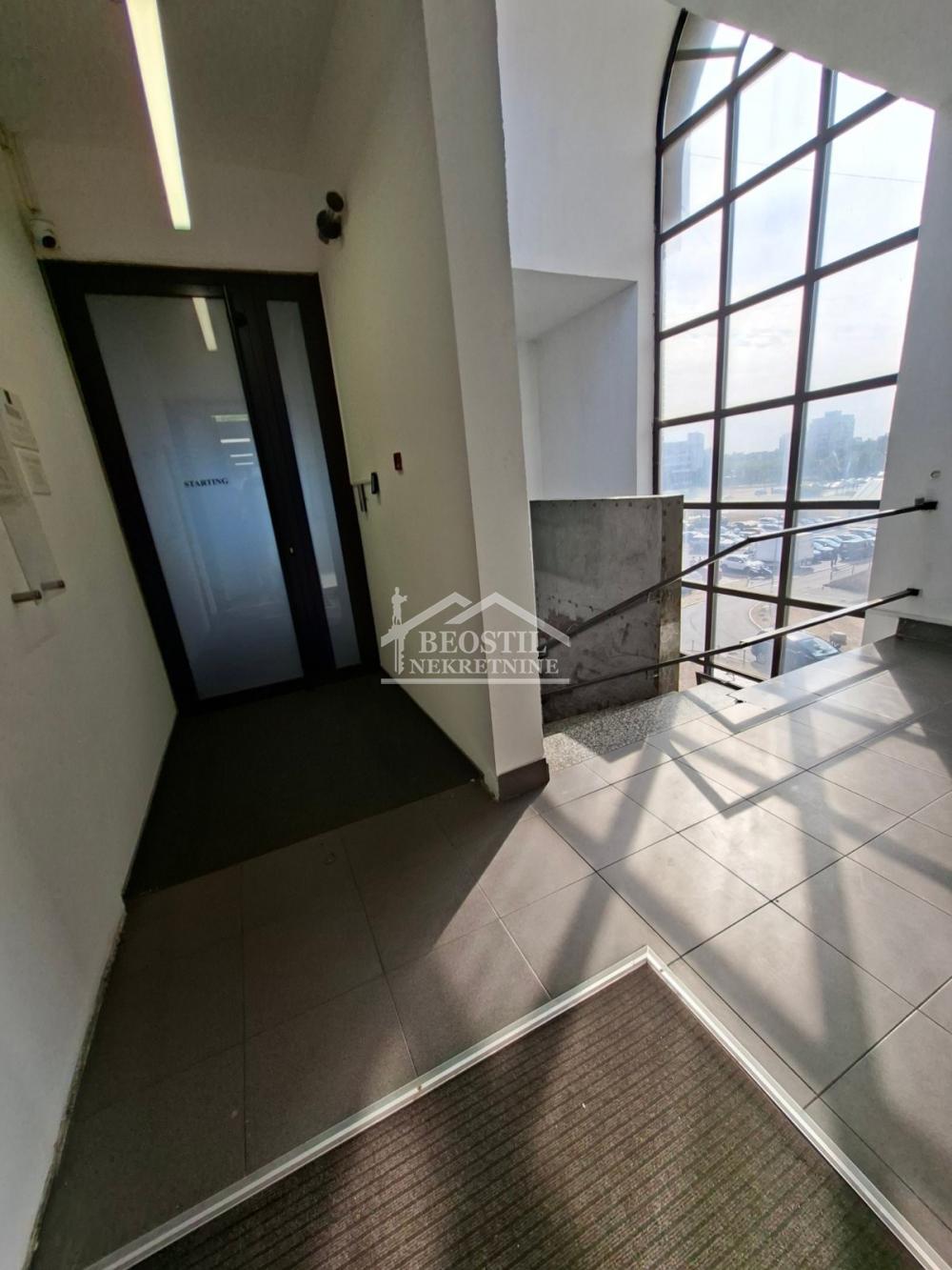 132025848_11_20260921172802 Lokal na prodaju, Blok 44 TC Piramida, Beograd, 283m², 650.000 €