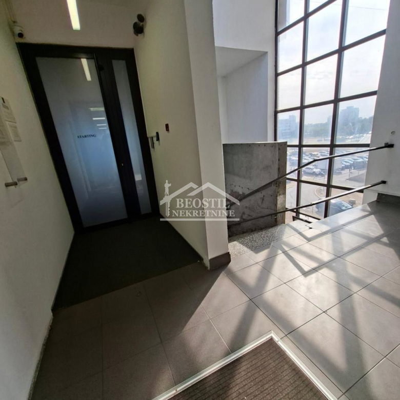 Lokal na prodaju, Blok 44 TC Piramida, Beograd, 283m², 650.000 €