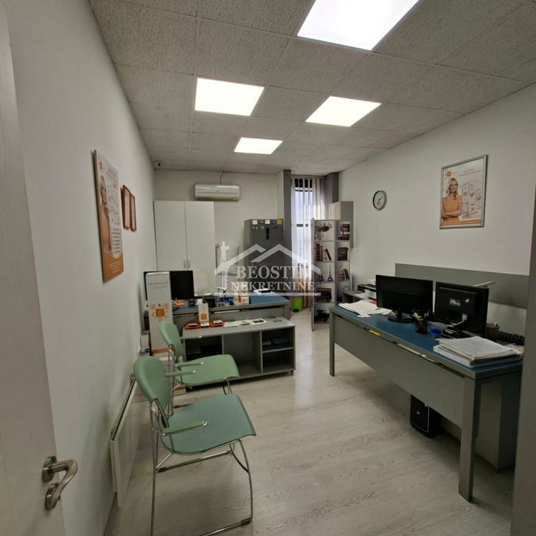 Lokal na prodaju, Blok 44 TC Piramida, Beograd, 283m², 650.000 €