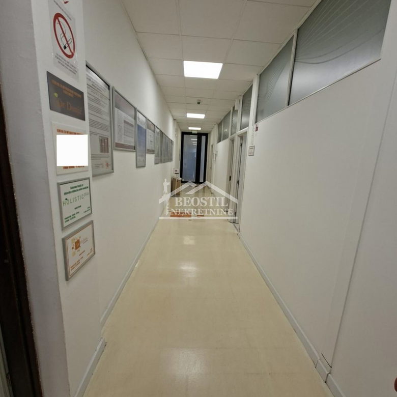 Lokal na prodaju, Blok 44 TC Piramida, Beograd, 283m², 650.000 €