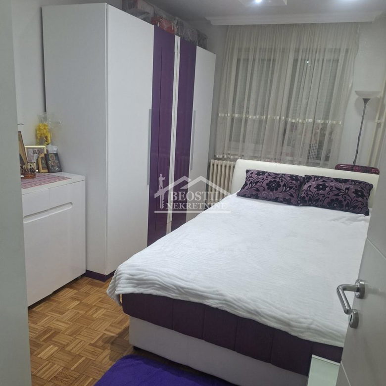 Stan Prodaja Beograd Bežanijska Kosa 2 81 m2