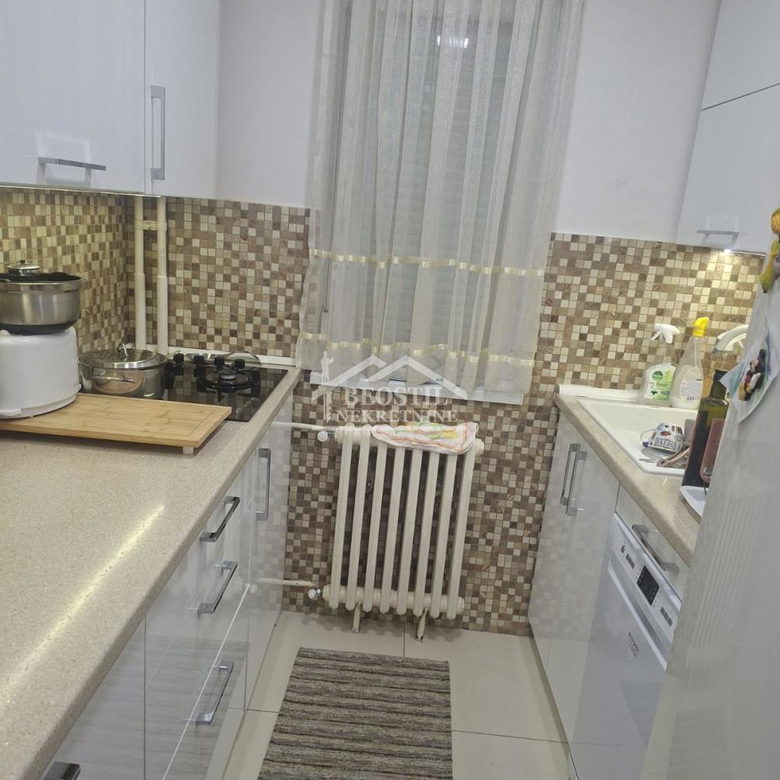 Stan Prodaja Beograd Bežanijska Kosa 2 81 m2