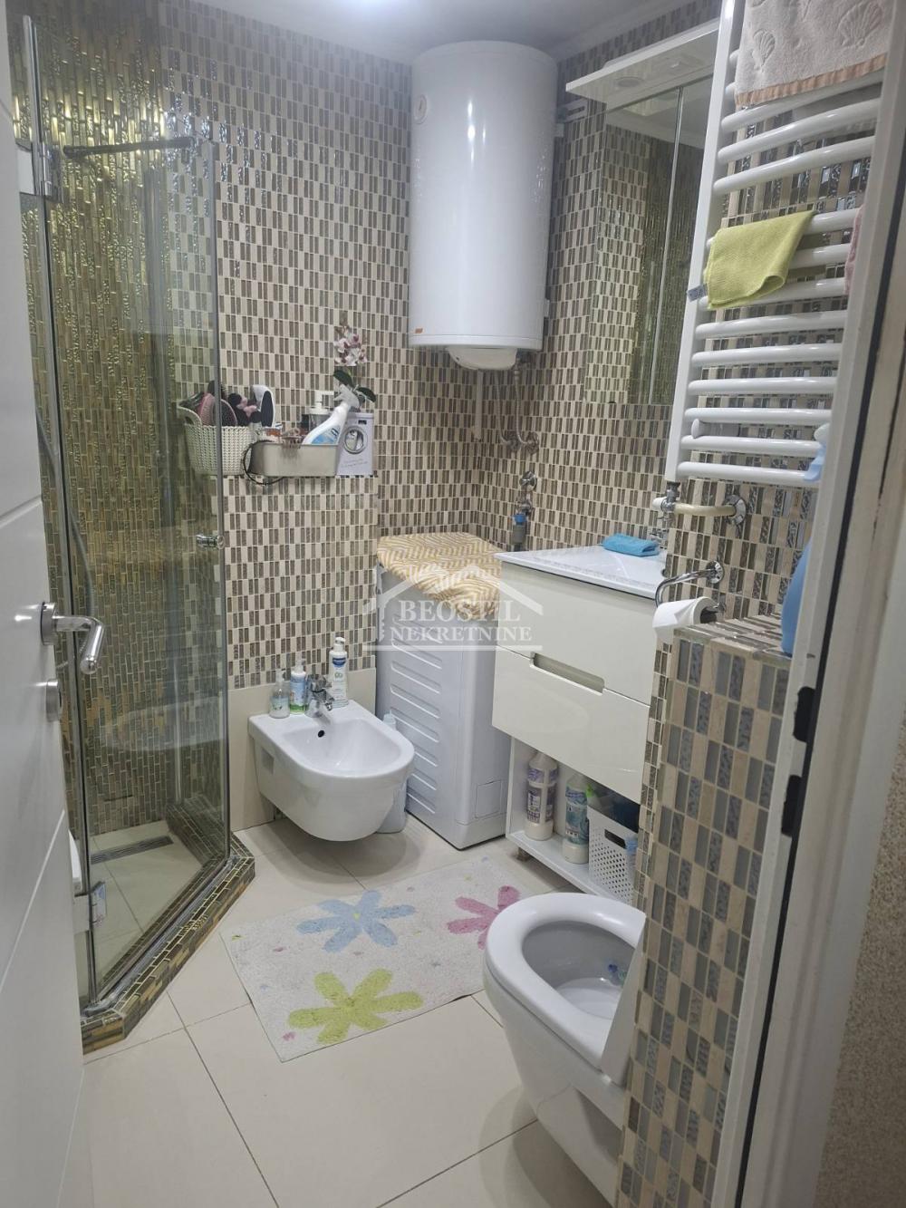 132025849_8_20260922090020 Trosoban stan na prodaju, Bežanijska Kosa 2, Beograd, 81m², 325.000 €