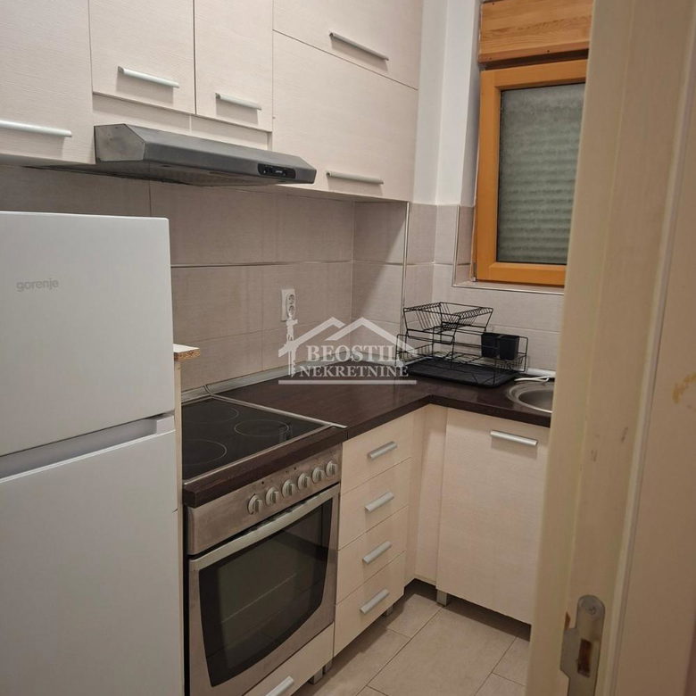 Stan Prodaja Beograd Denkova Bašta 43 m2