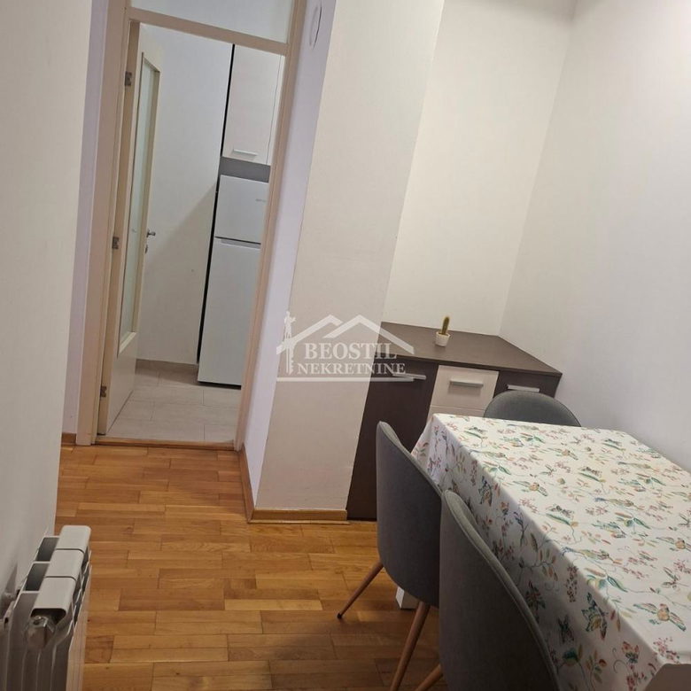 Stan Prodaja Beograd Denkova Bašta 43 m2