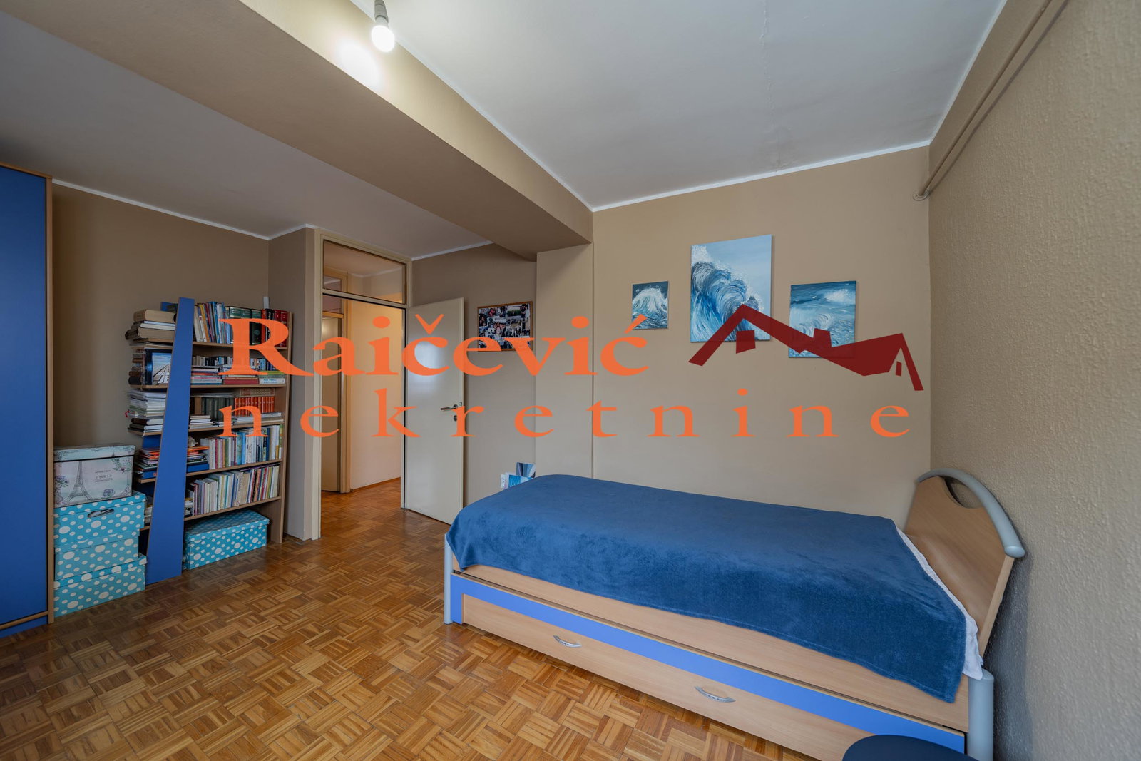 Trosoban stan na prodaju, Botanička Bašta, Beograd, 87m², 275.000 €