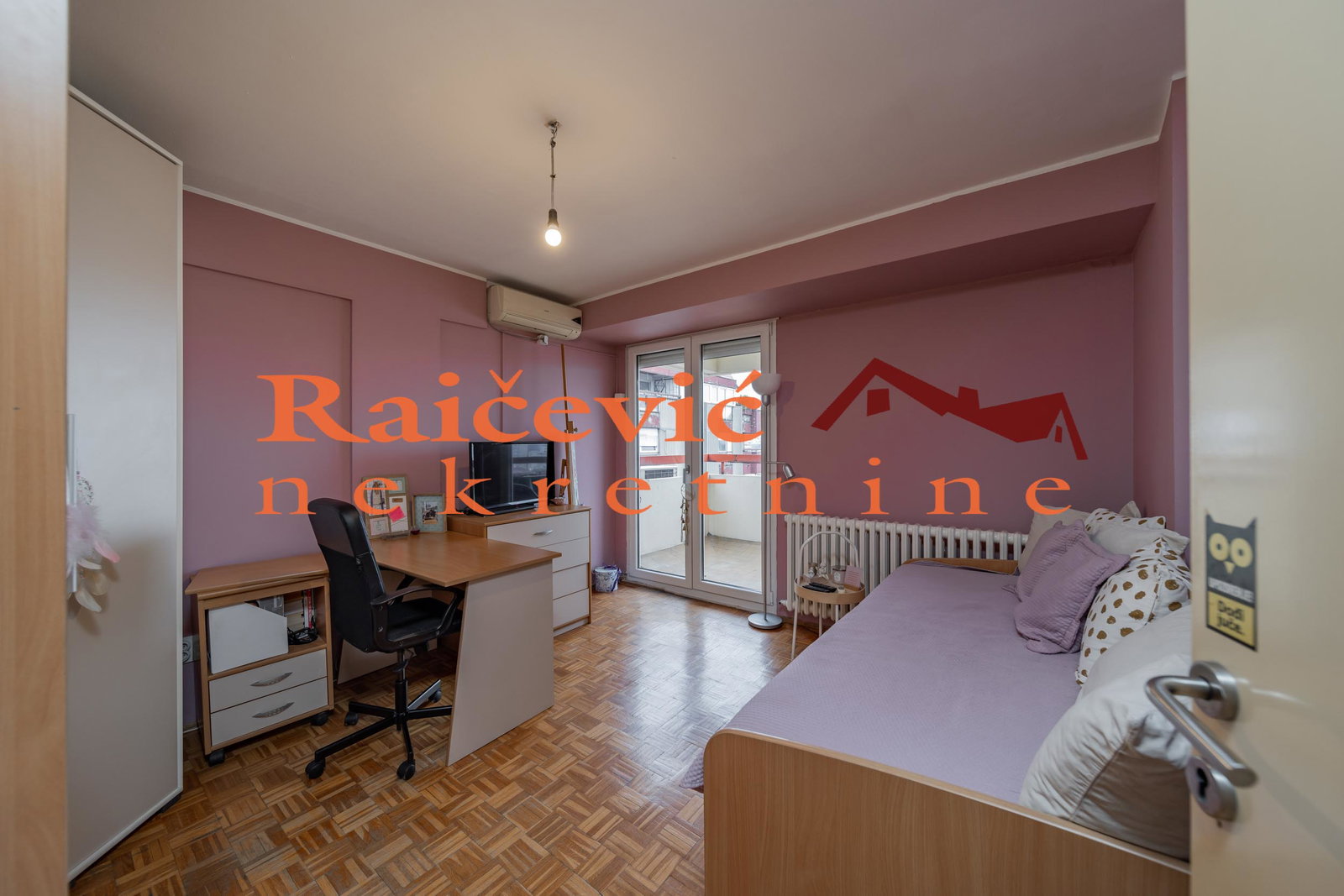 Trosoban stan na prodaju, Botanička Bašta, Beograd, 87m², 275.000 €
