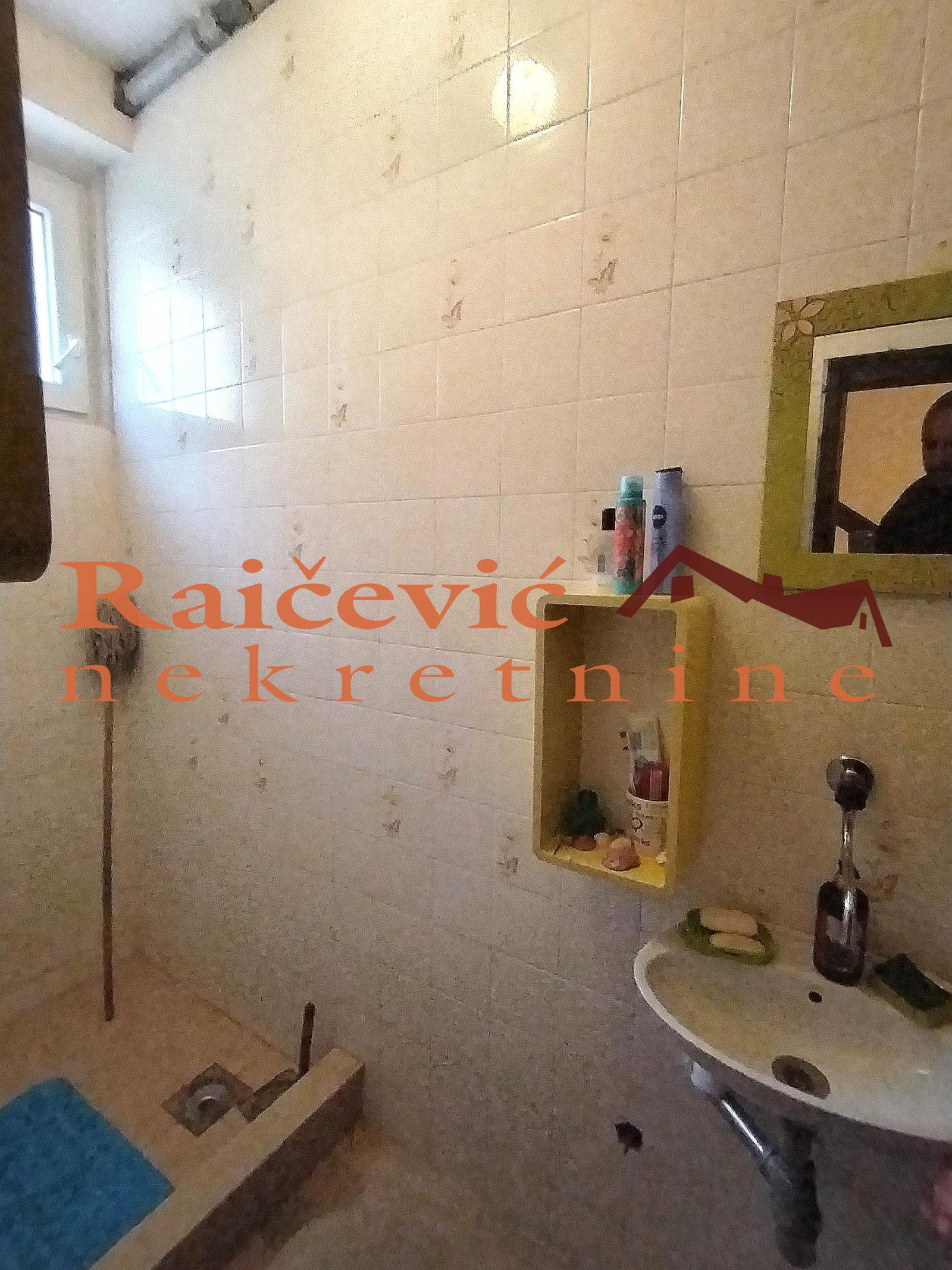 134328 Kuća na prodaju, Vrčin, Beograd, 354m², 280.000 €