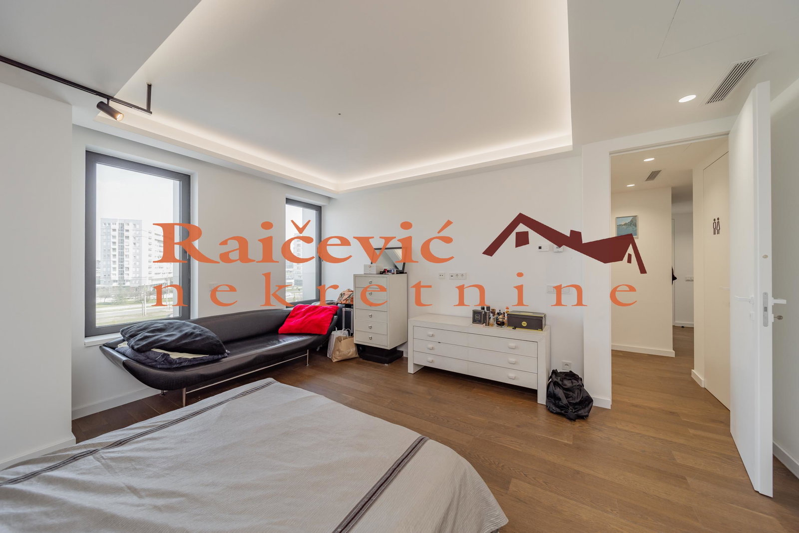 Trosoban stan na prodaju, Blok 58, Beograd, 99m², 410.000 €