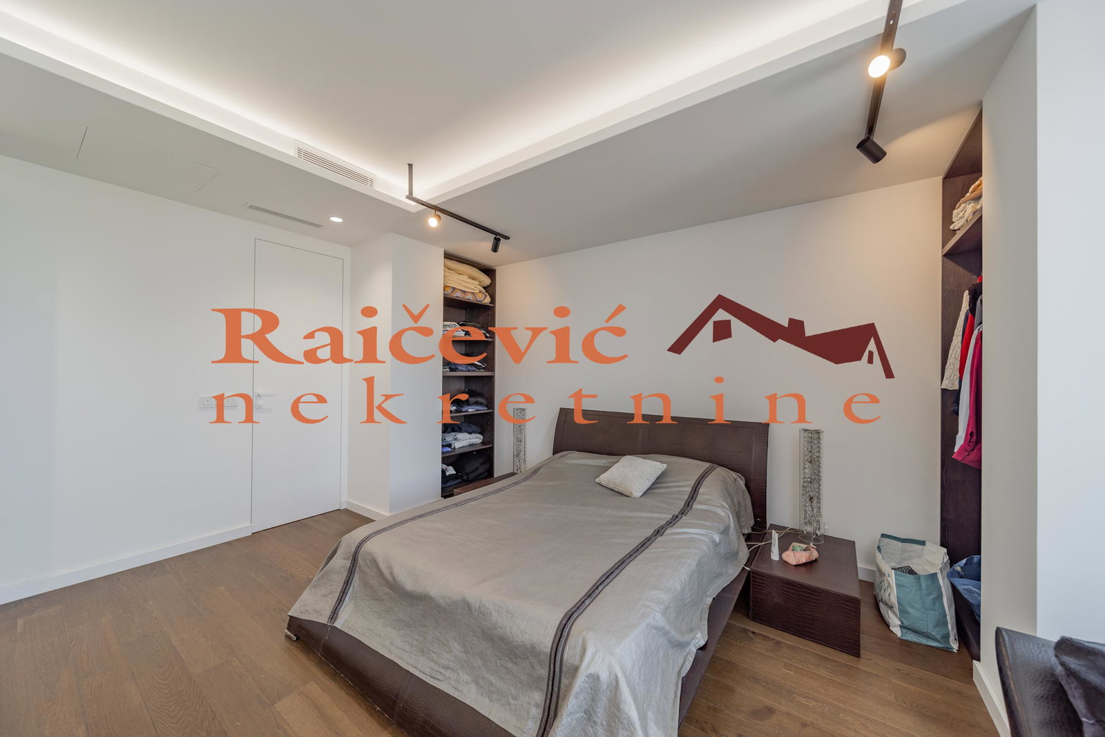Trosoban stan na prodaju, Blok 58, Beograd, 99m², 410.000 €