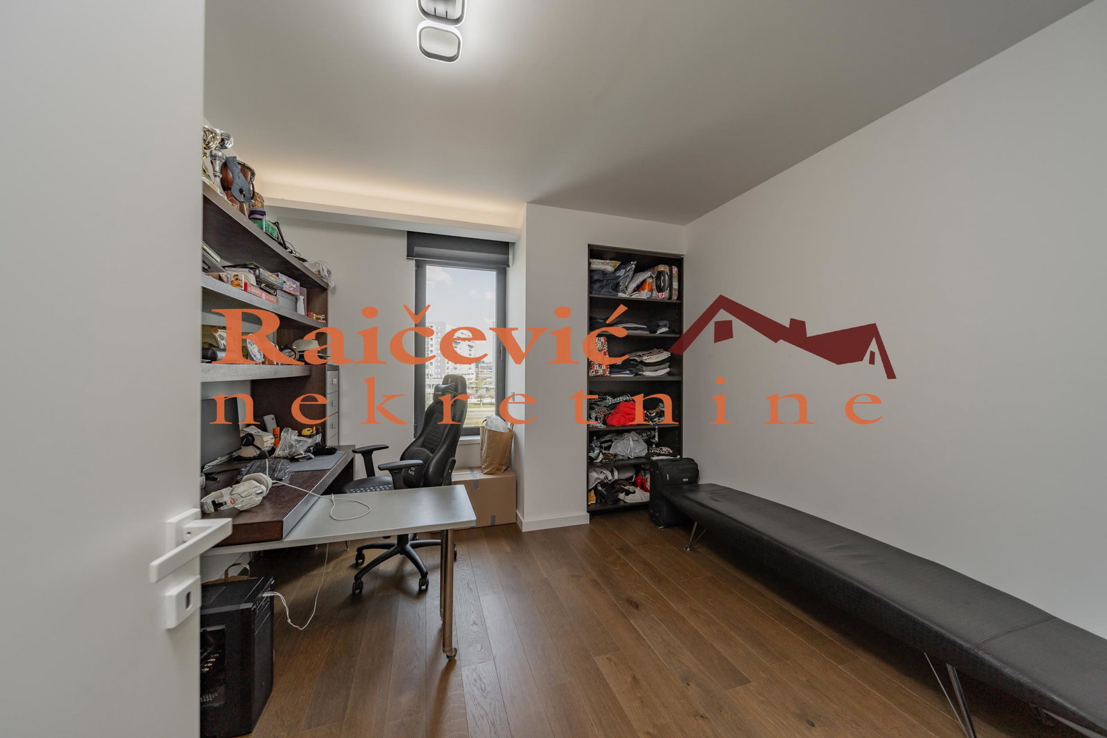 Trosoban stan na prodaju, Blok 58, Beograd, 99m², 410.000 €