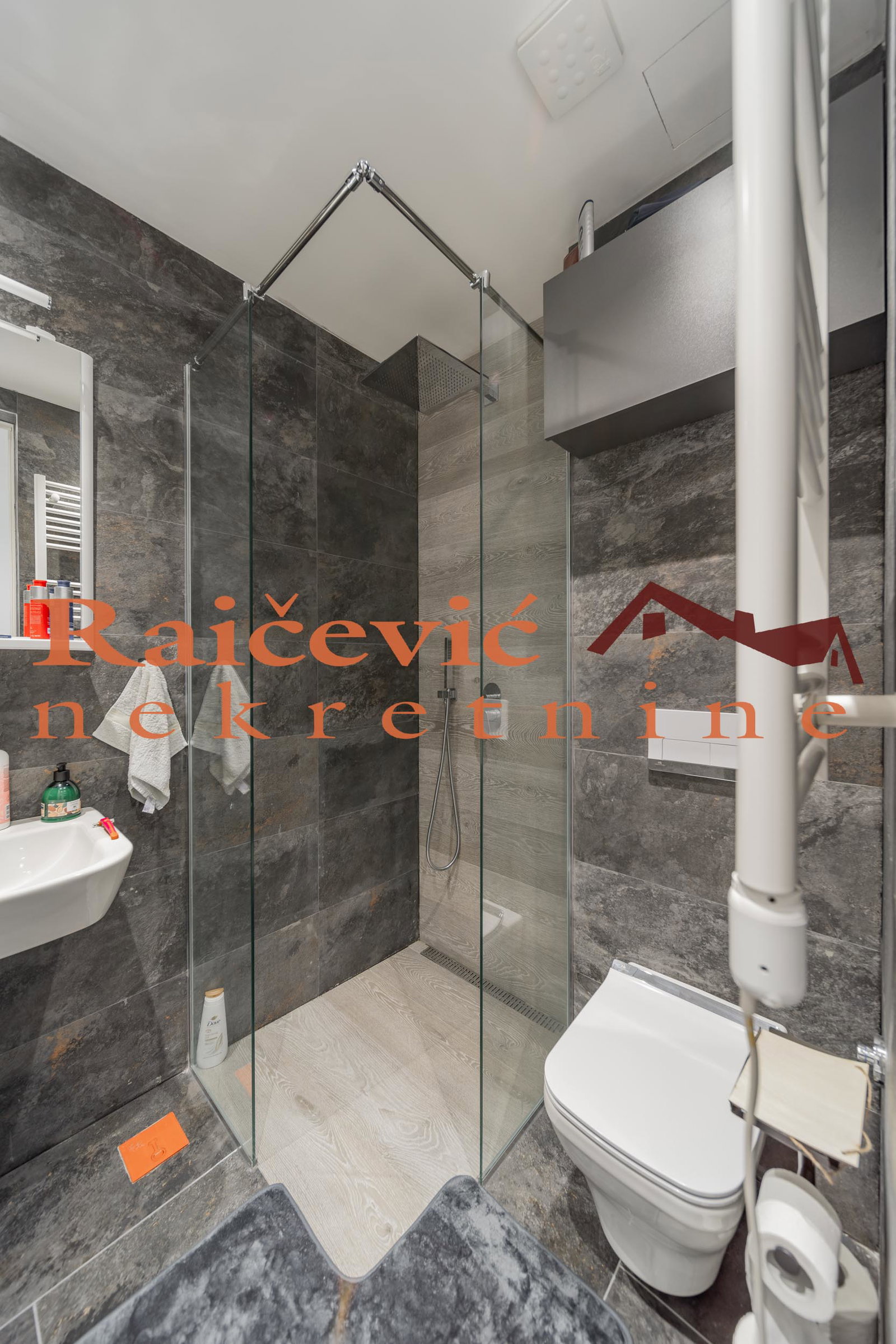 Trosoban stan na prodaju, Blok 58, Beograd, 99m², 410.000 €