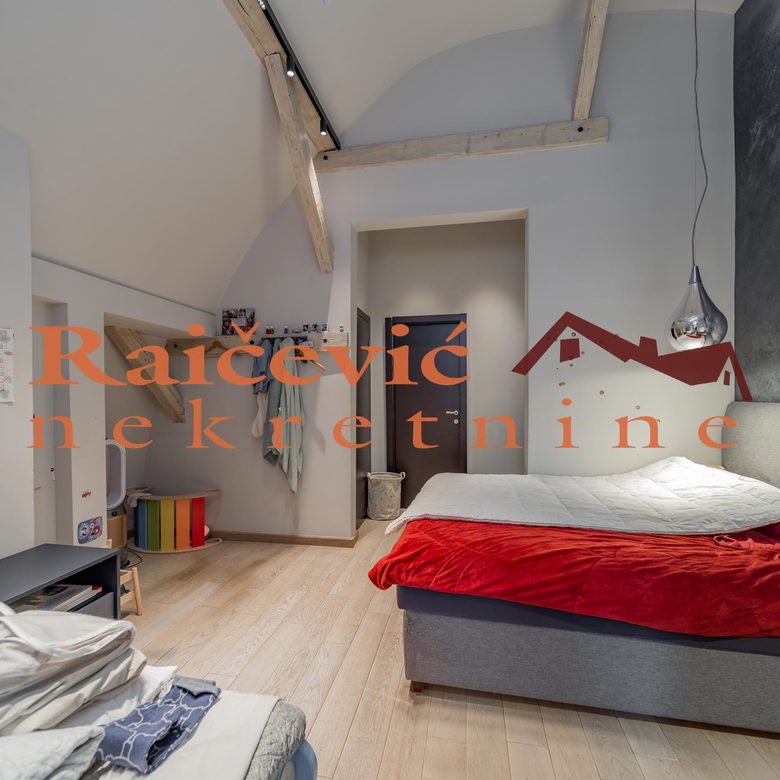 Trosoban stan na prodaju, Centar, Beograd, 160m², 850.000 €