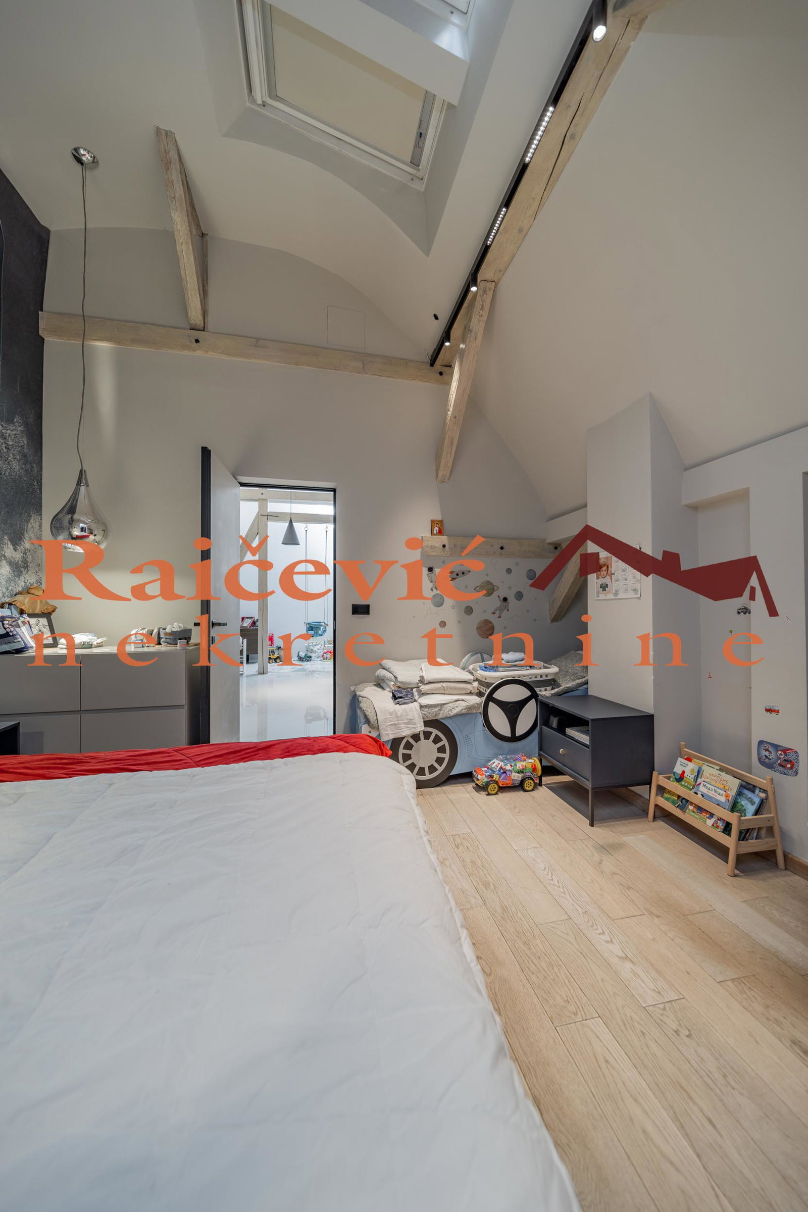 Trosoban stan na prodaju, Centar, Beograd, 160m², 850.000 €