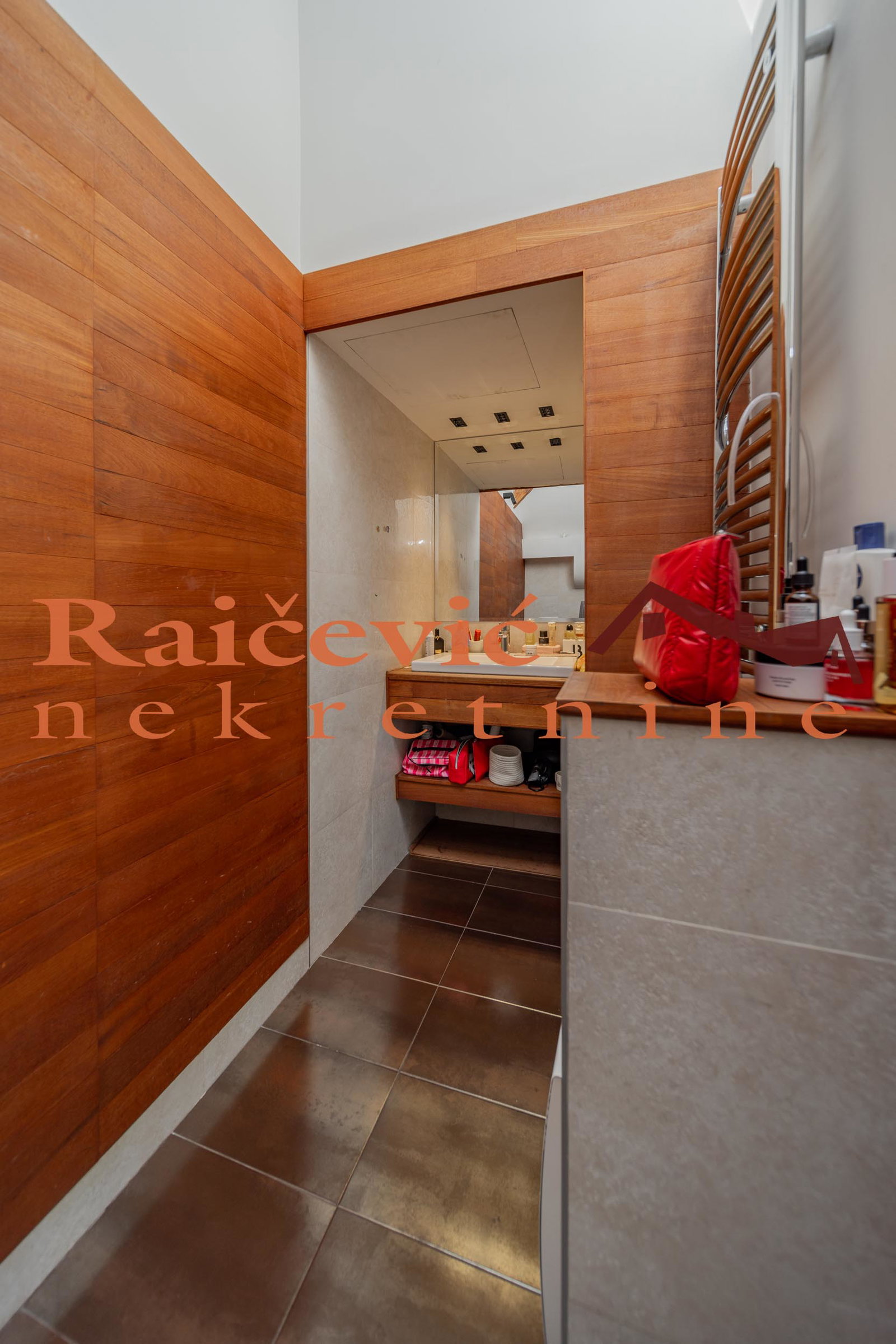 Trosoban stan na prodaju, Centar, Beograd, 160m², 850.000 €