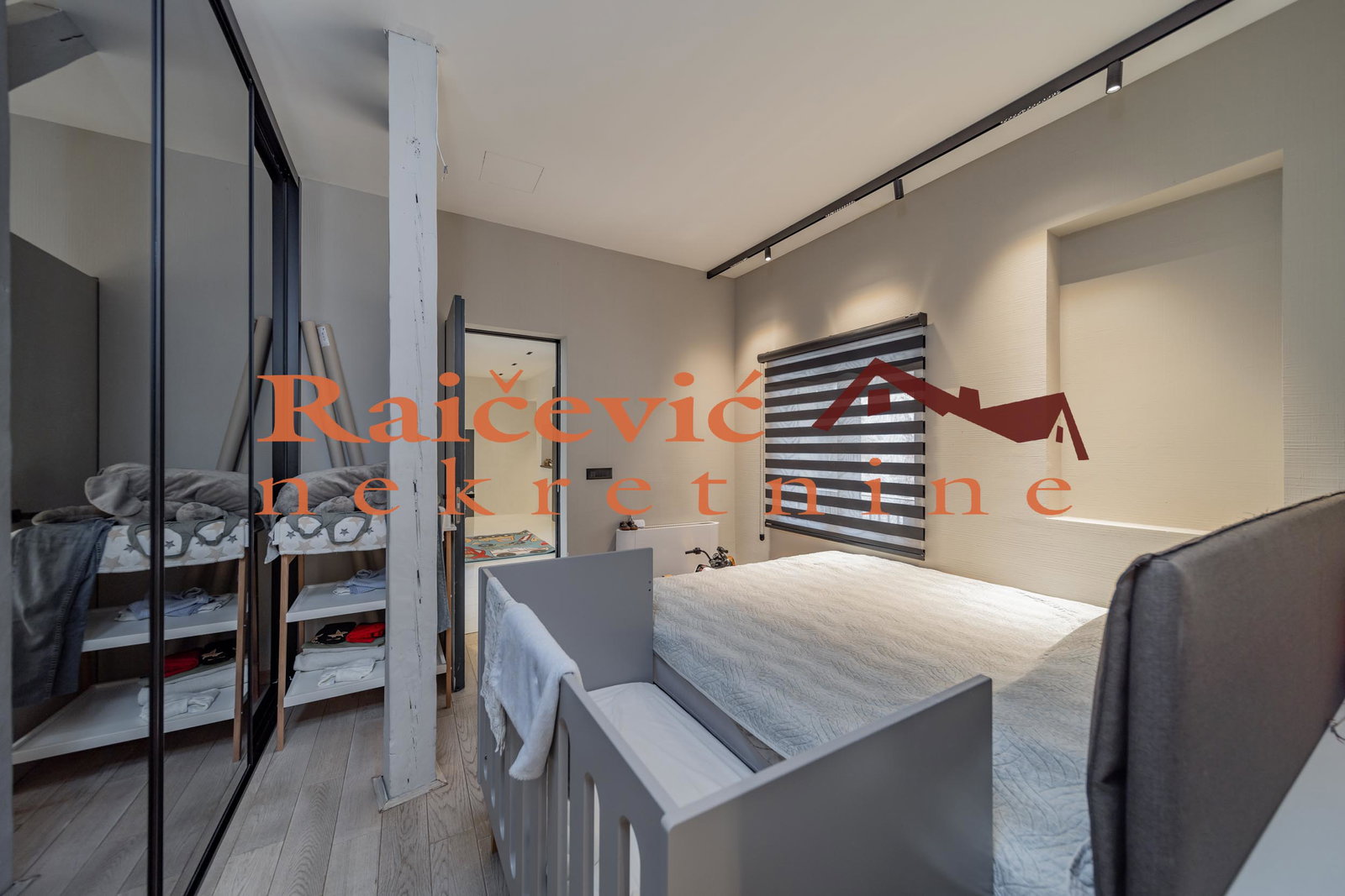 Trosoban stan na prodaju, Centar, Beograd, 160m², 850.000 €