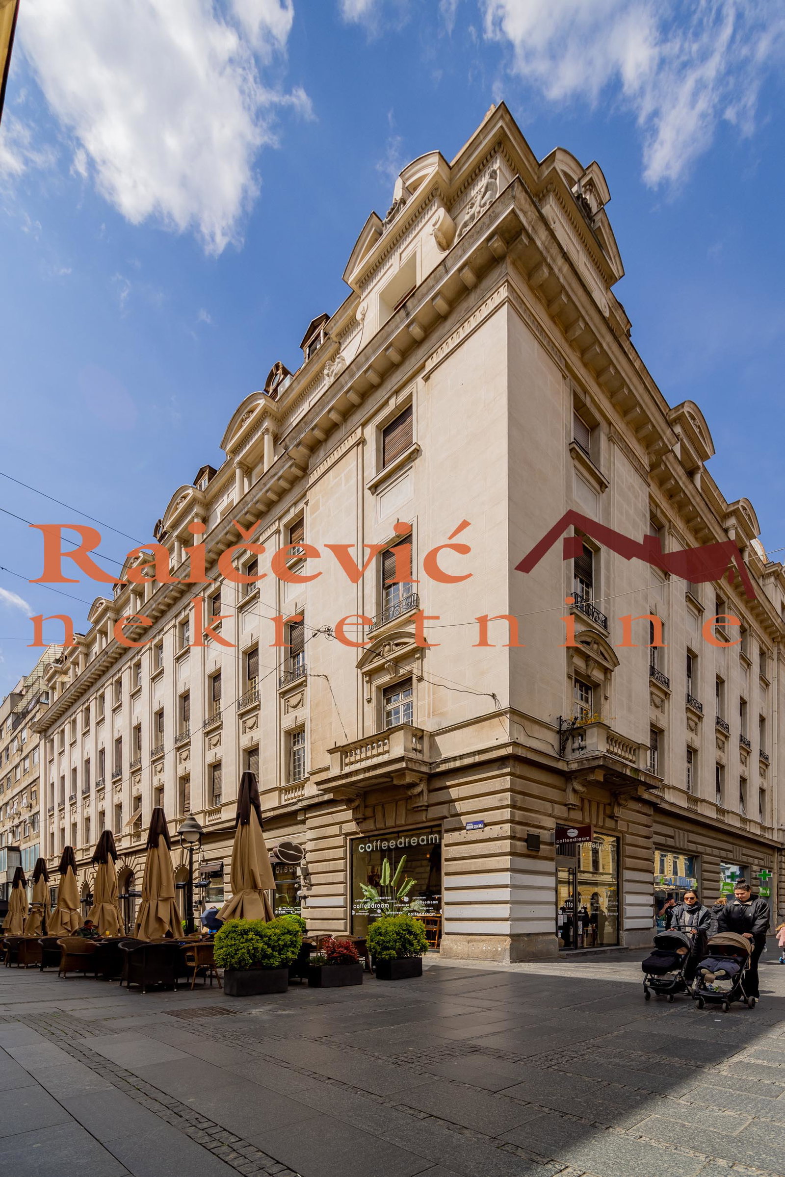 Trosoban stan na prodaju, Centar, Beograd, 160m², 850.000 €