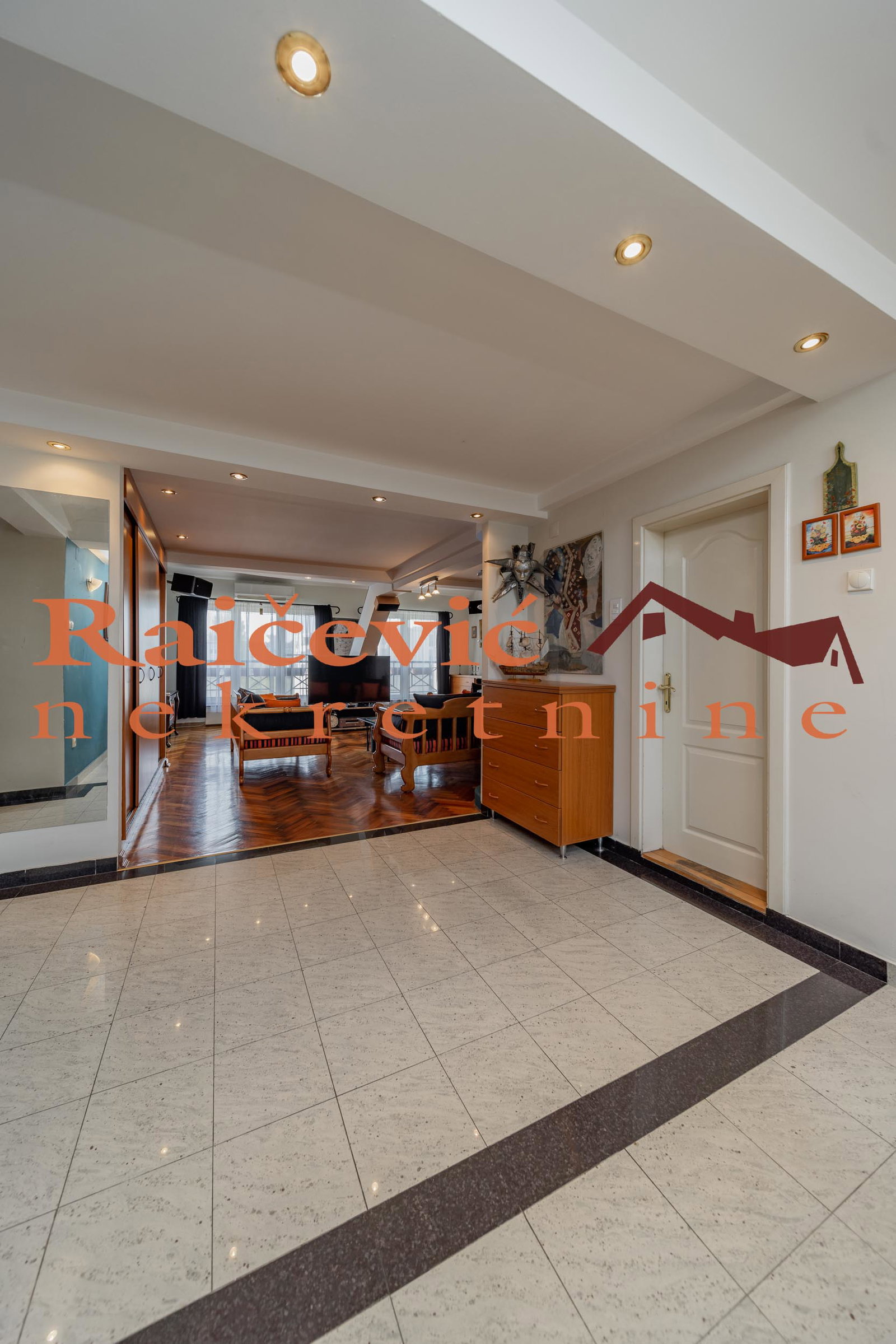 Stan Prodaja Beograd Stan Prodaja Beograd Karađorđev Trg 158 m2
