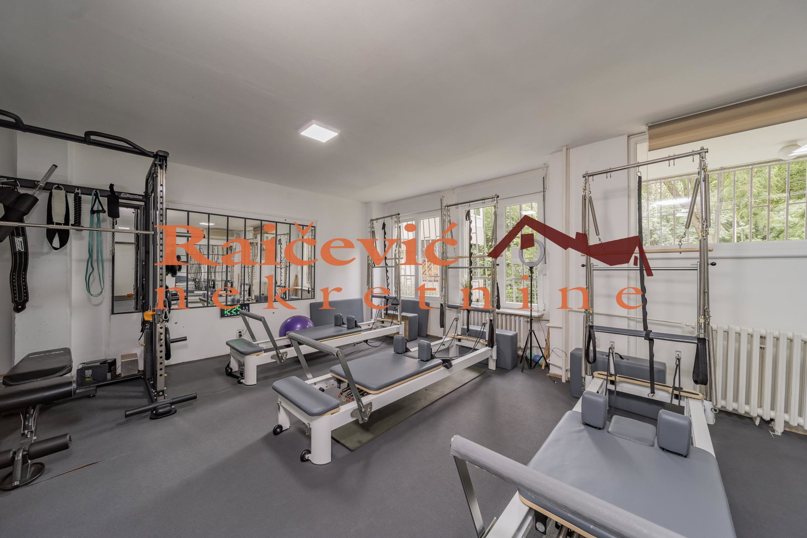 136684 Trosoban stan na prodaju, Blok 34 – Studentski Grad, Beograd, 86m², 279.000 €
