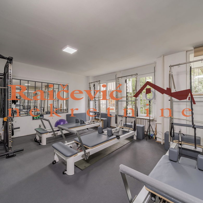 Trosoban stan na prodaju, Blok 34 – Studentski Grad, Beograd, 86m², 279.000 €