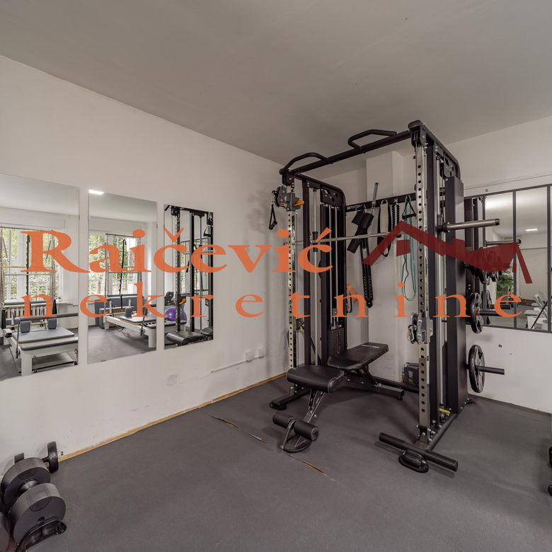 Trosoban stan na prodaju, Blok 34 – Studentski Grad, Beograd, 86m², 279.000 €