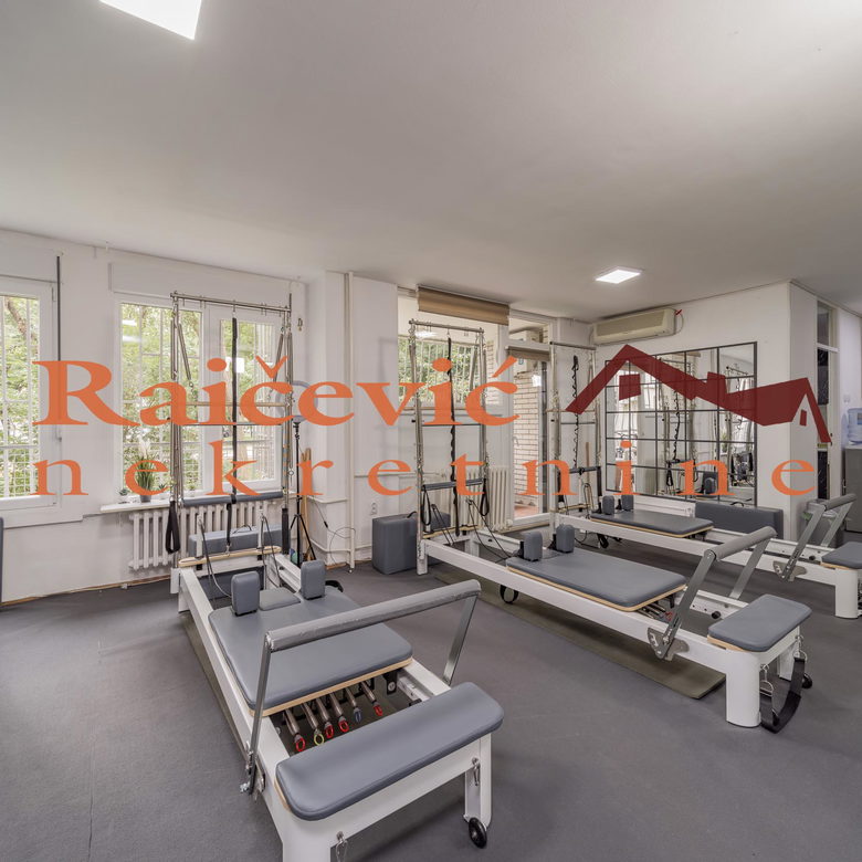 Trosoban stan na prodaju, Blok 34 – Studentski Grad, Beograd, 86m², 279.000 €