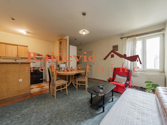 Stan Prodaja Beograd  71 m2