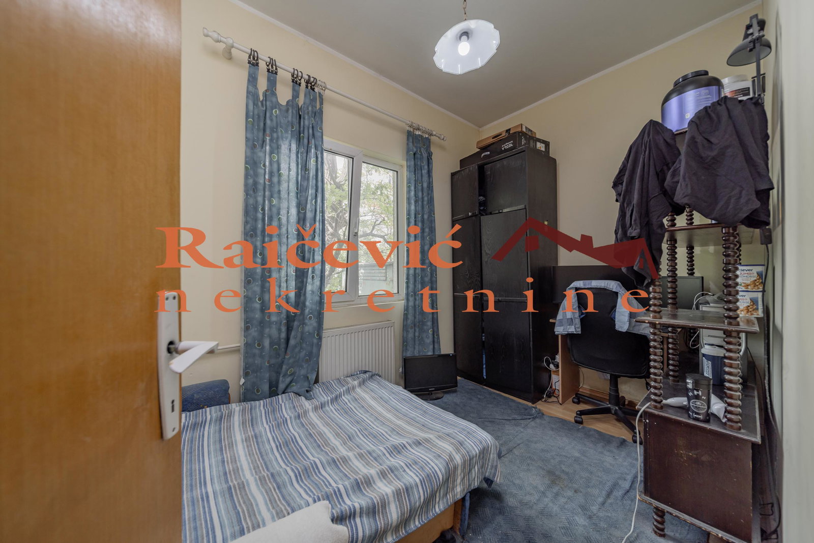 Četvorosoban stan na prodaju, Voždovac, Beograd, 71m², 185.000 €