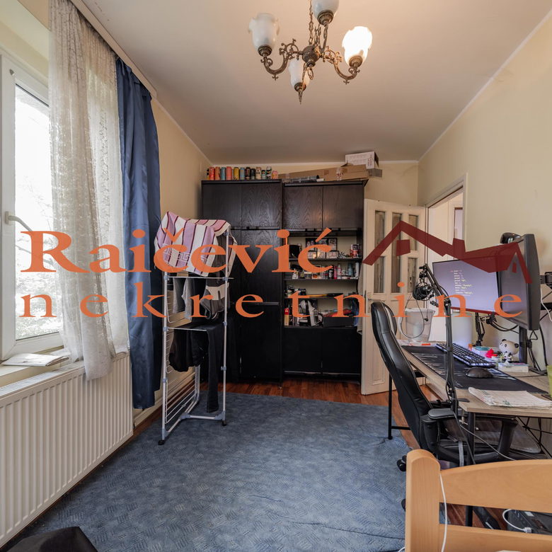Četvorosoban stan na prodaju, Voždovac, Beograd, 71m², 185.000 €