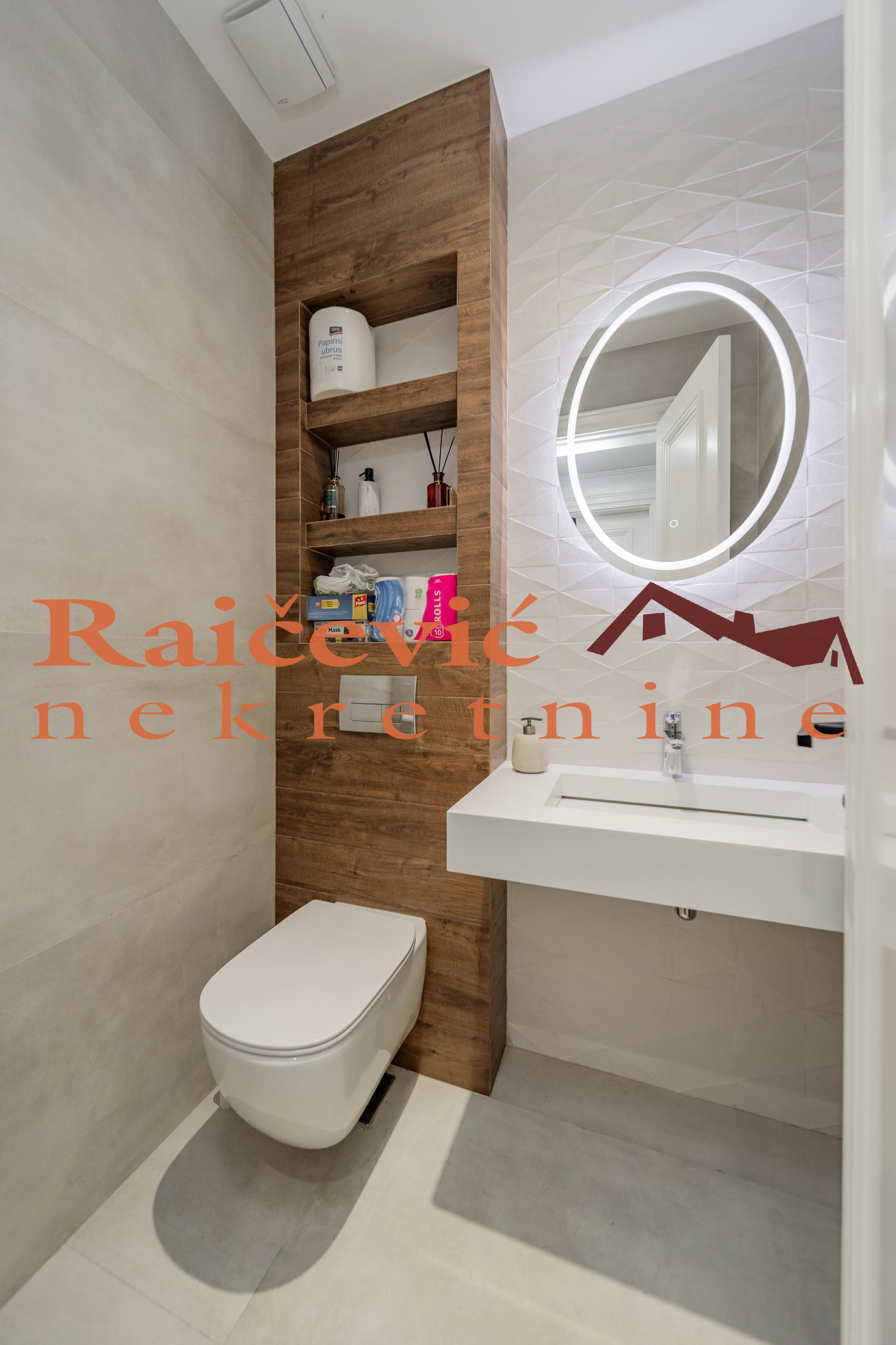 137243 Stan Prodaja Beograd Pregrevica 102 m2