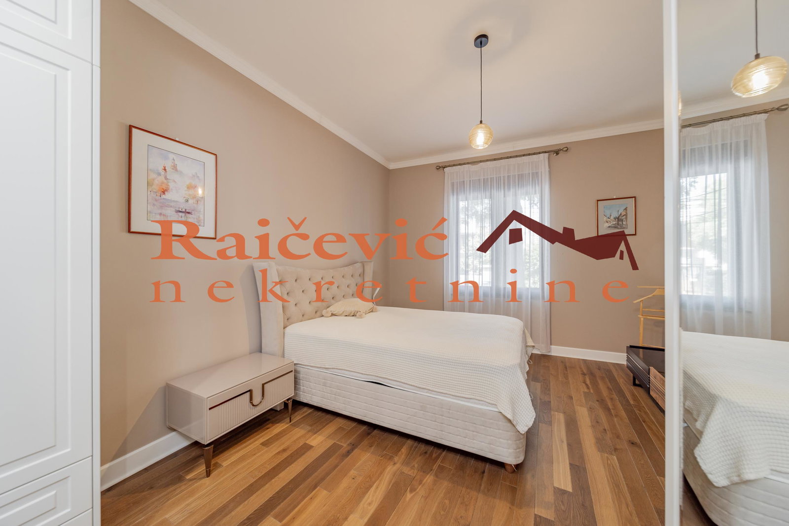 137247 Trosoban stan na prodaju, Pregrevica, Beograd, 102m², 500.000 €