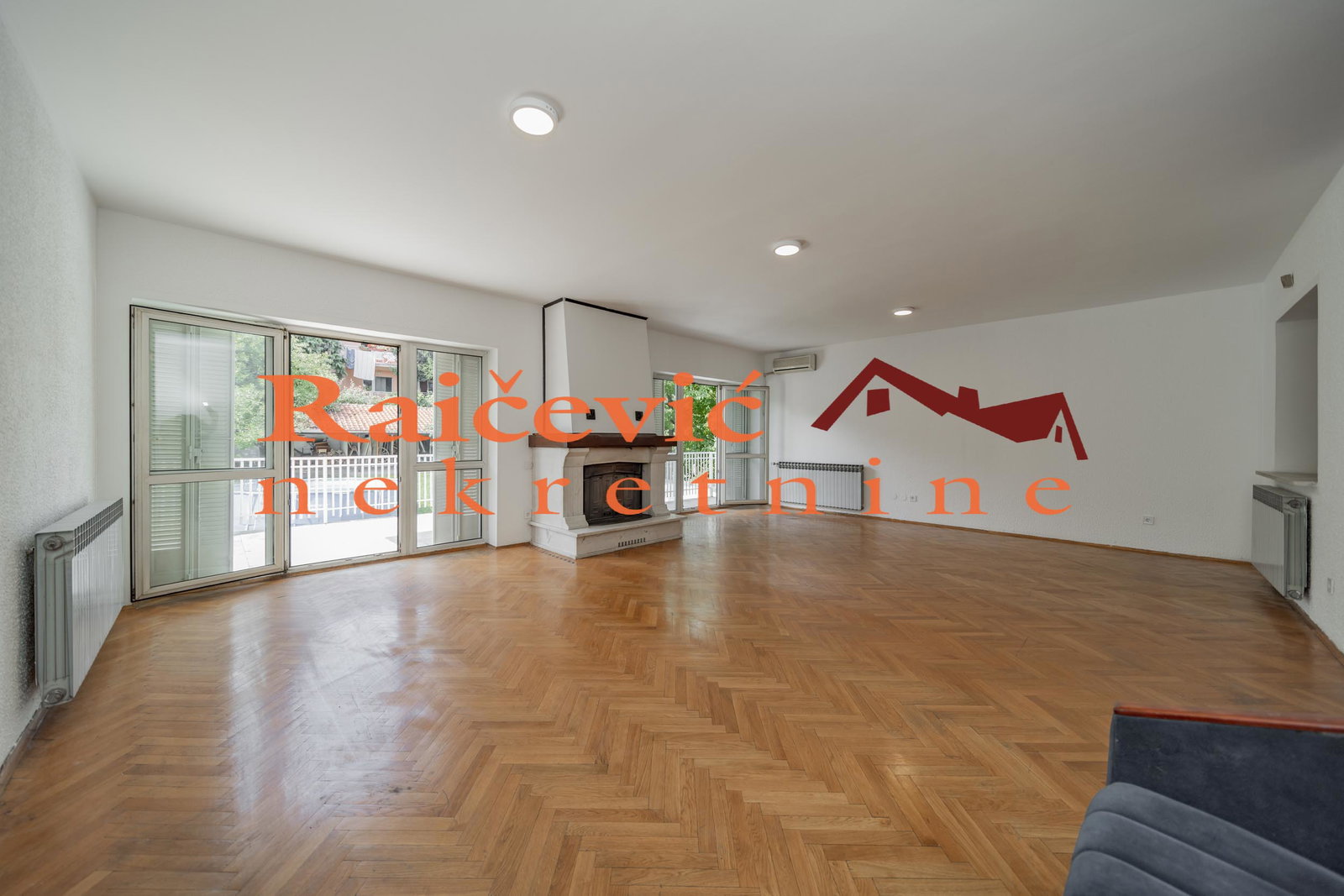 Kuća Prodaja Beograd Kuća Prodaja Beograd 604 m2