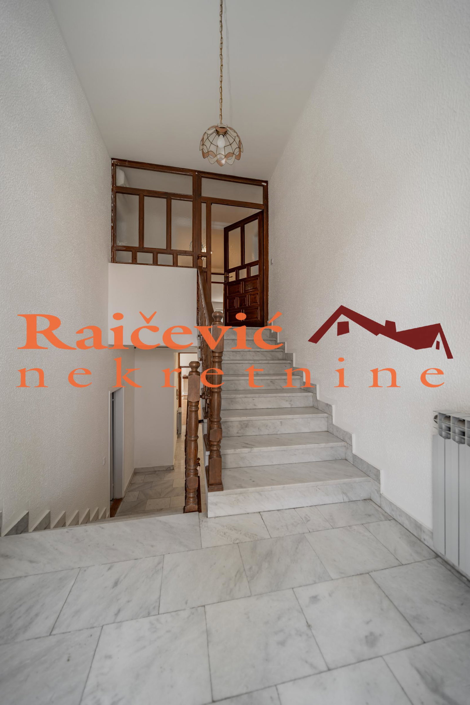 Kuća Prodaja Beograd Kuća Prodaja Beograd 604 m2