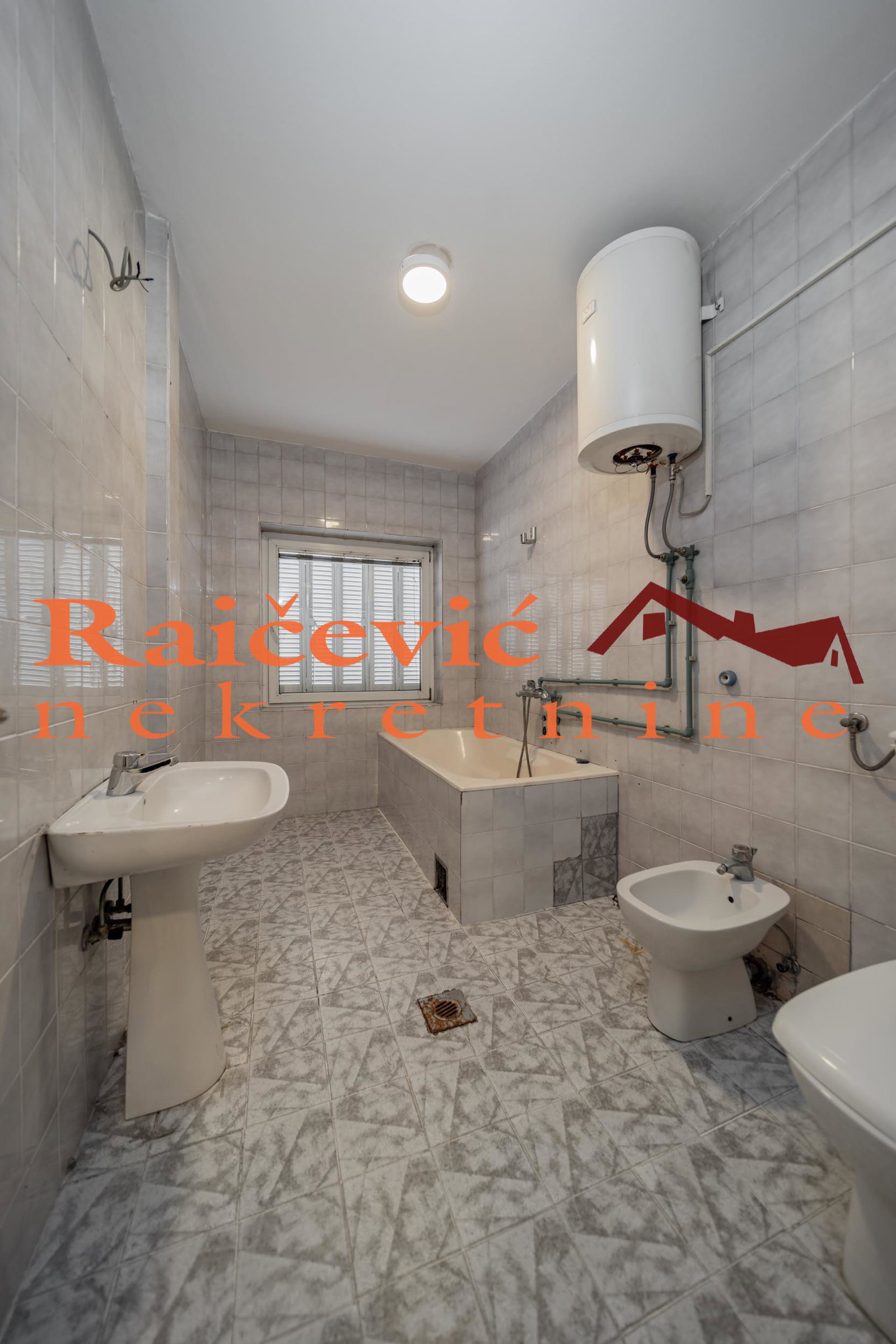 Kuća Izdavanje Beograd Kuća Izdavanje Beograd 604 m2