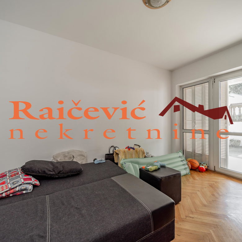 Kuća za izdavanje, Voždovac, Beograd, 604m², 5.300 €/mes