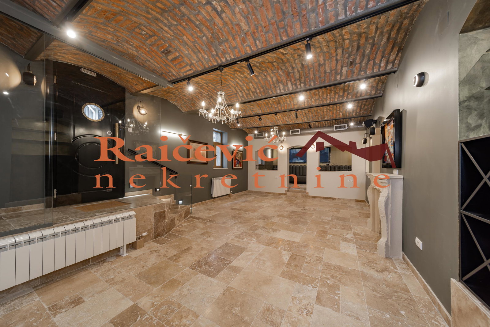 Lokal Prodaja Beograd Centar (Čukarica) 210 m2